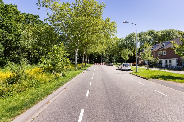 Foto - Te koop: Nette tussenwoning in het gezellige Klundert!